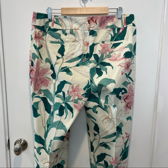 Ann Taylor factory botanical print ankle pants. - Picture 9 of 16